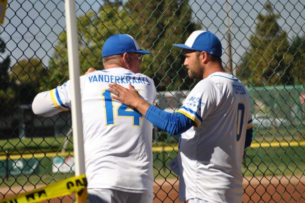 1920x1080-coaches10 1920x1080-coaches10